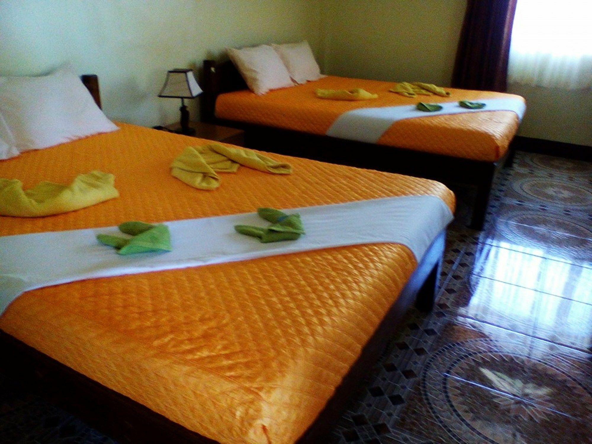 Oyo 422 Villa Emilia Pension House Panglao Exteriör bild