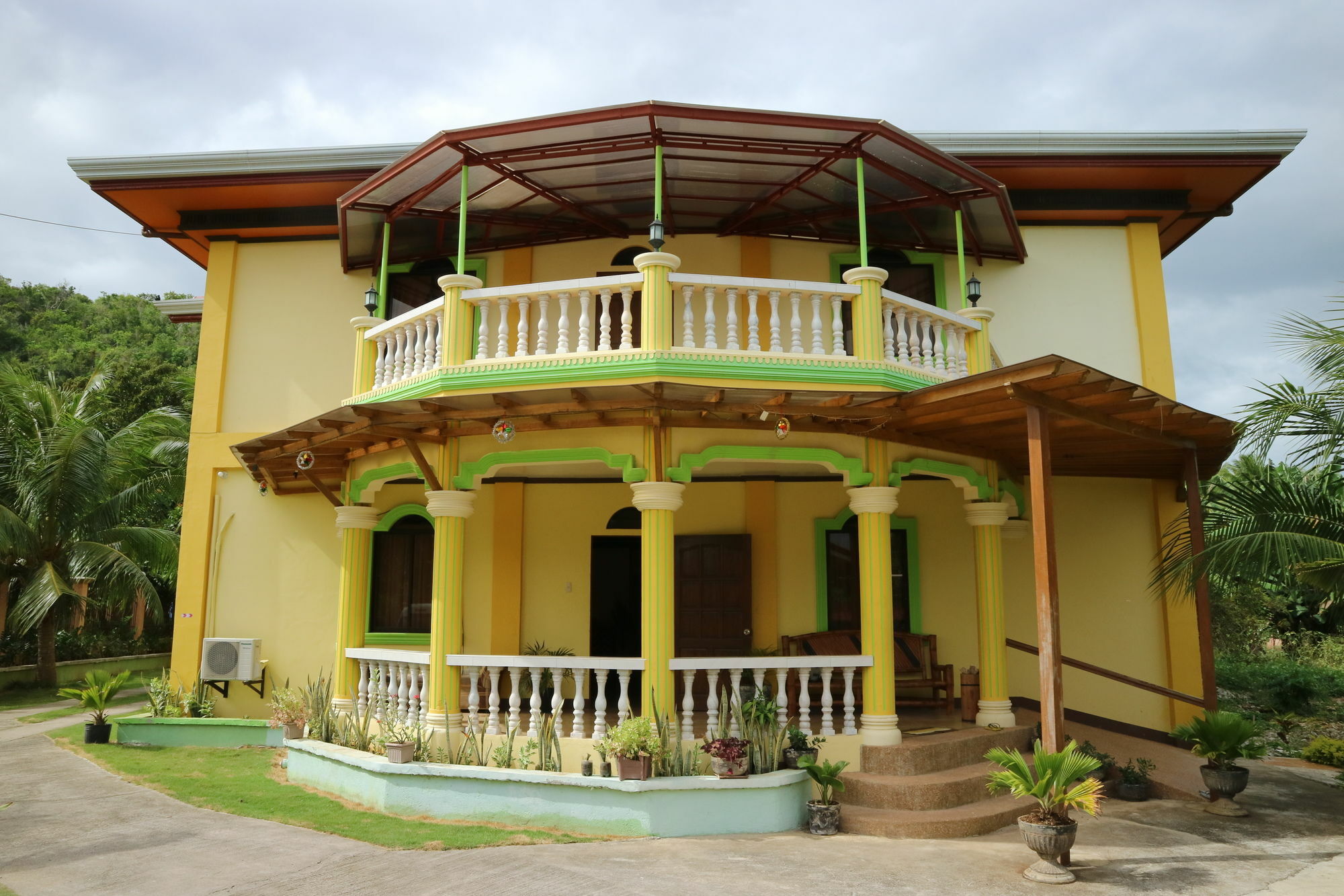 Oyo 422 Villa Emilia Pension House Panglao Exteriör bild